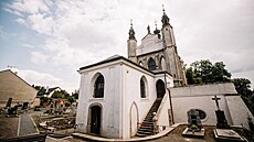 V kostnici pod kostelem Vech svatých v Kutné Hoe obnovili pietní mohylu...