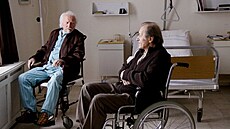 Stanislav Fišer a Radoslav Brzobohatý v seriálu Život je ples (2012)