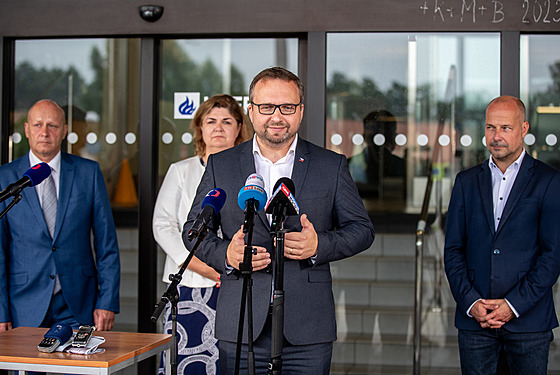 Briefing po jednání ministra práce a sociálních vcí Mariana Jureky (KDU-SL)...