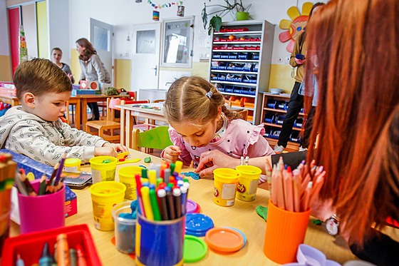 V Bud�jovicích letos p�ijali p�es tisíc �ádostí na více ne� osm set míst. Po...