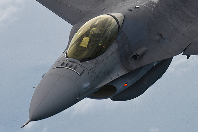 ANALÝZA: Ukrajina vyhlíží stíhačky F-16. Její spásou však spíše nebudou