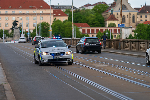 Policie dopadla sexuálního agresora, který v pátek uprchl z léčebny v Praze