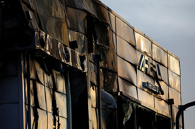V jihokorejské továrně na lithiové baterie hořelo, zahynulo dvaadvacet lidí