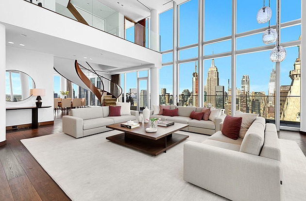 Magnátovi se nedaří prodat luxusní penthouse. Ani když slevil 33 milionů dolarů