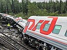 V ruské Komijské republice vykolejil osobní vlak. (27. ervna 2024)
