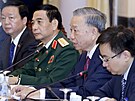 Vietnamský prezident To Lam (druhý zprava) se úastní setkání s ruským...