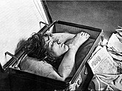 Nález kufru s hlavou a nohami Otýlie Vranské v roce 1933 zamotal kriminalistm...
