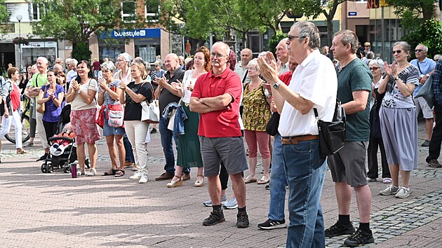 Demonstrace na nmst Mru ve Zln kvli vysok dani (erven 2024)