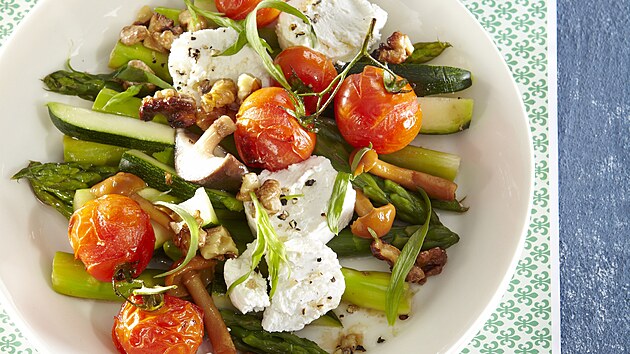 Teplý chestový salát