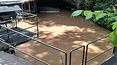 P�ístavi�t� u Punkevních jeskyní po páte�ní bou�ce