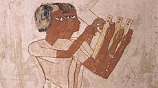 Písa�i zaznamenávají úrodu v dob� sklizn�. (6. listopadu 2009)