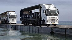 Um�lý p�ístav armády USA