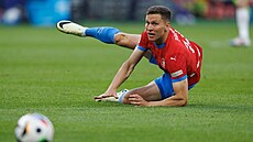 eský záloník Luká Provod bhem utkání s Tureckem.