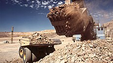 T�ba diamant� v Botswan�. Africká zem� nyní chce v dominantní pozici exportéra...