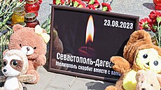 Rusové v Sevastopolu na anektovaném ukrajinském poloostrov Krym truchlí poté,...