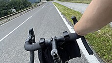 Devatenáct hodin trvala cyklistickému nadenci Janu mikmátorovi 470 kilometr...