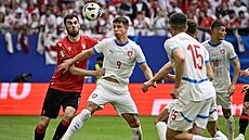 Adam Hlo�ek v souboji s gruzínským Solomonem Kvirkvelijou.