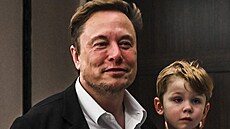 Elon Musk se synem (2023)