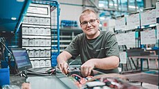 Firma HAUSER nabízí nová pracovní místa a nástupní prémie 50 000 K�