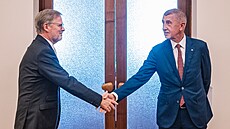 Prezident Petr Pavel p�ijal p�edsedu vlády Petra Fialu (ODS), p�edsedu hnutí...