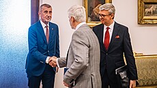 Prezident Petr Pavel pijal pedsedu vlády Petra Fialu (ODS), pedsedu hnutí...