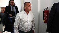 Obvodní soud pro prahu 1 viní cyklistu, �e zbil �idi�ku která pak v nemocnici...