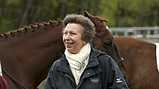 Princezna Anna na Victoria Therapeutic Riding Association ve Saanichtonu v...