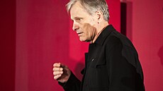 Herec Viggo Mortensen b�hem tiskové konference na karlovarském filmovém...