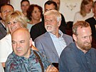 Prezident Petr Pavel s chotí na uvedení dokumentu Janurka v Mstské divadle...