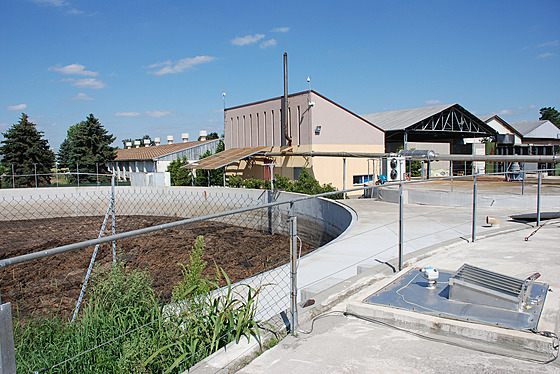 Bioplynová elektrárna byla ve Vejprnicích vybudovaná p�ed patnácti lety. (1....
