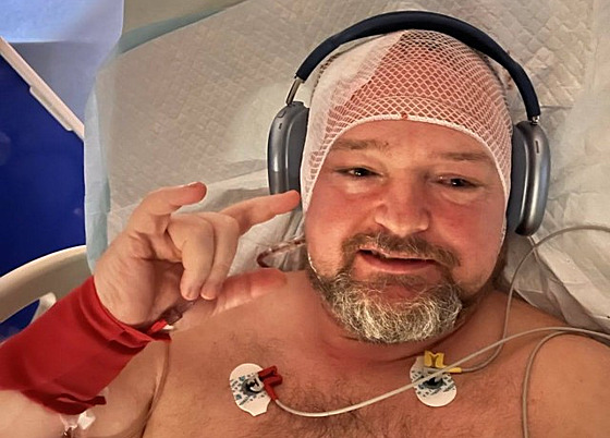 Vánivý motorká Miroslav Lavika má ped sebou kvli nádoru zhruba rok...