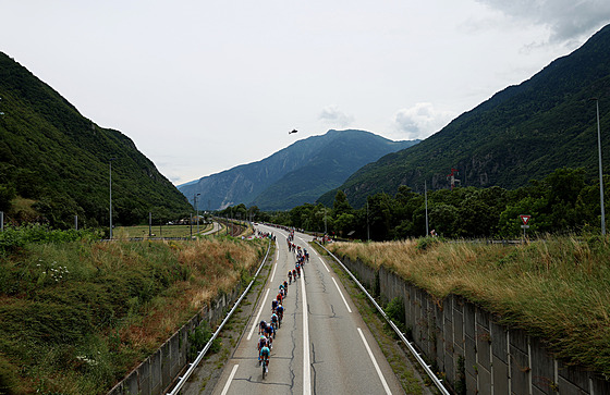 Do Alp se zatím jezdilo pouze b�hem Gira a Tour.