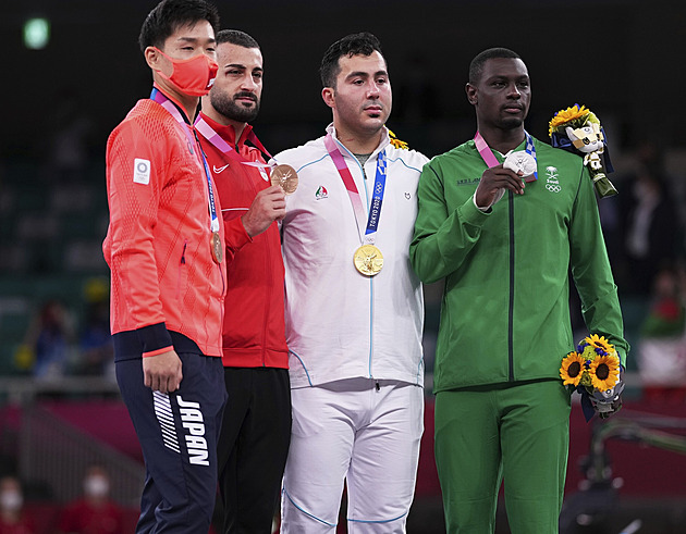 Peníze, luxusní auta i domy. Pro arabské medailisty je olympiáda zlatý důl