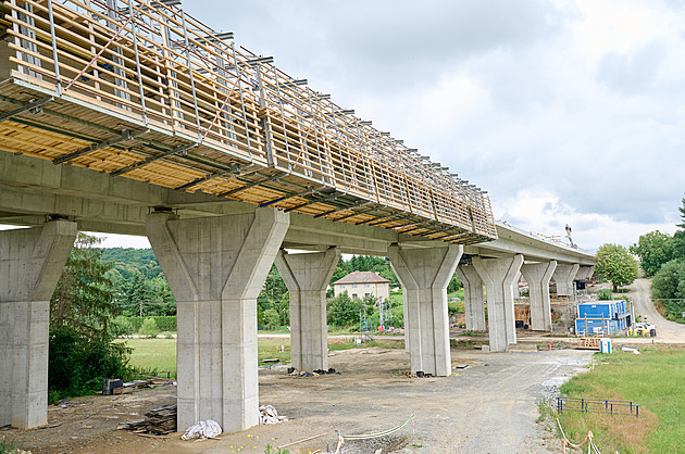 Pokraování stavby dálnice na D49 u Frytáku na Zlínsku (ervenec 2024)