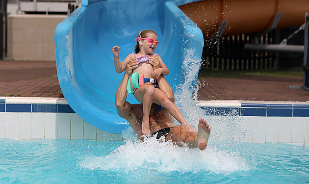Ve Vodním ráji si uijí hlavn dti, akvapark je plný atrakcí, jako jsou...