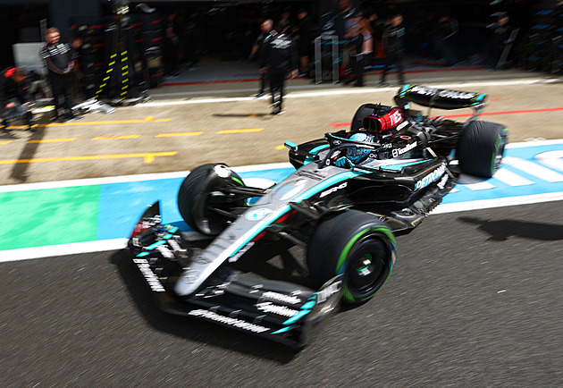 ONLINE: Ovládne Mercedes další závod? Jede se Velká cena Británie F1
