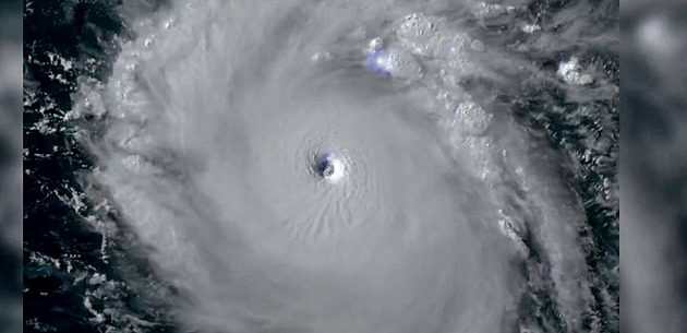 Beryl, nečekané hurikánové monstrum. Už zabila čtyři lidi a žene se k Jamajce