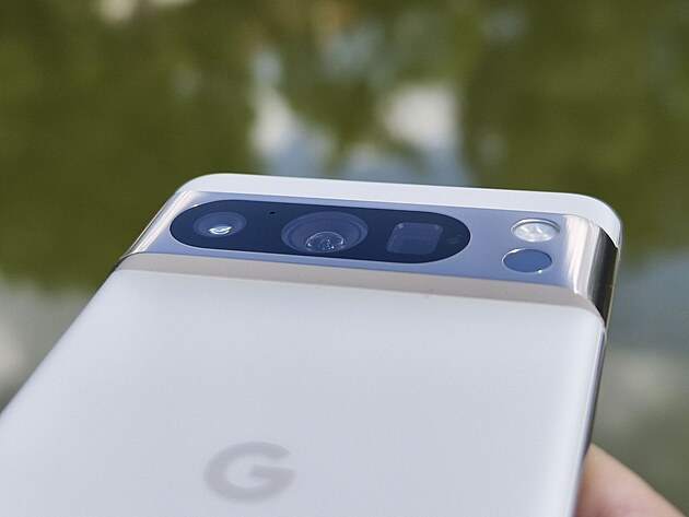 Google Pixel 8 Pro