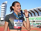 Sydney McLaughlinová-Levroneová po závod� na 400 metr� p�eká�ek v Eugene.