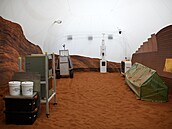 Modul Mars Dune Alpha ásten simuluje podmínky lidské mise na Marsu. (11....