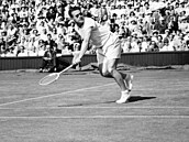 Jaroslav Drobný ve Wimbledonu.