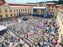 Bohoslu�ba v rámci Dn� Lidí dobré v�le na Velehrad� na Uherskohradi��sku (5....
