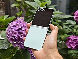 Samsung Galaxy Z Flip 6