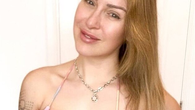Tracy Kiss v dob, kdy jet mla vechny vpln i vt prsa.