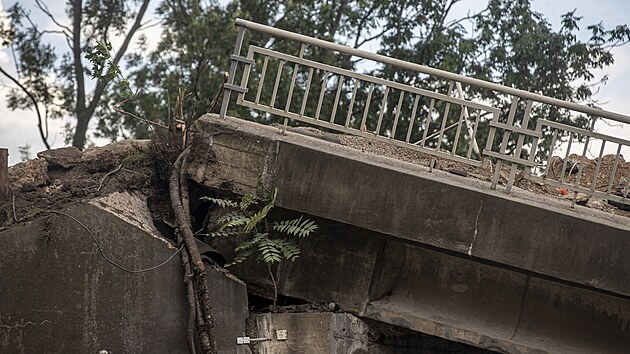 V Praze pokra�uje bour�n� ��sti Libe�sk�ho mostu. (1. �ervence 2024)