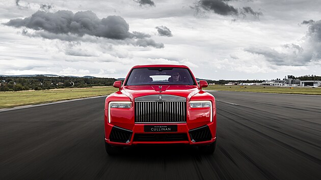 Premira obnovenho Rolls-Royce Cullinan v Karlovch Varech