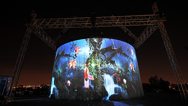 Instalace Sordid Earth v Jeruzal�m�, Mat Collishaw
