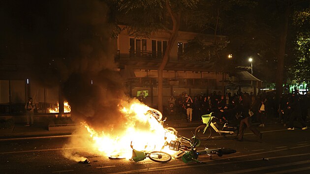 Nepokoje v Pai po vyhlen parlamentnch voleb. (7. ervence 2024)