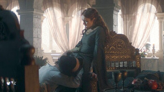 Hereka Olivia Cooke v serilu Rod draka