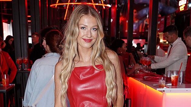 Nat�lie Kotkov� na Campari party v Karlov�ch Varech (1. �ervence 2024)